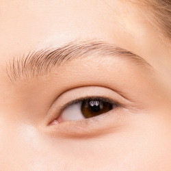 Epilation Sourcils